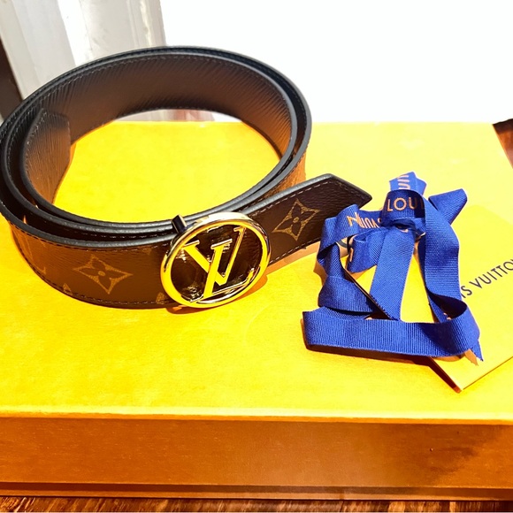 Louis Vuitton Black and Gold Monogram Belt - Picture 1 of 8